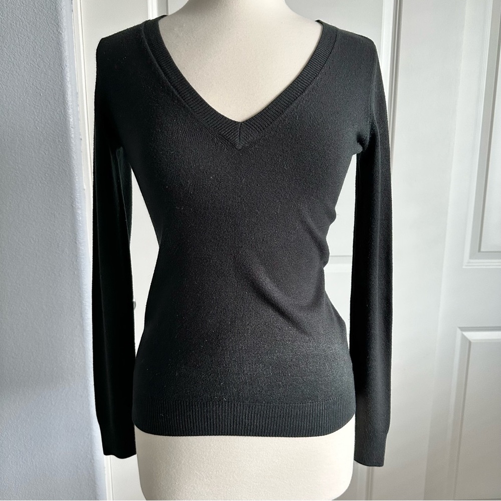 New York & Company Sweatshirt